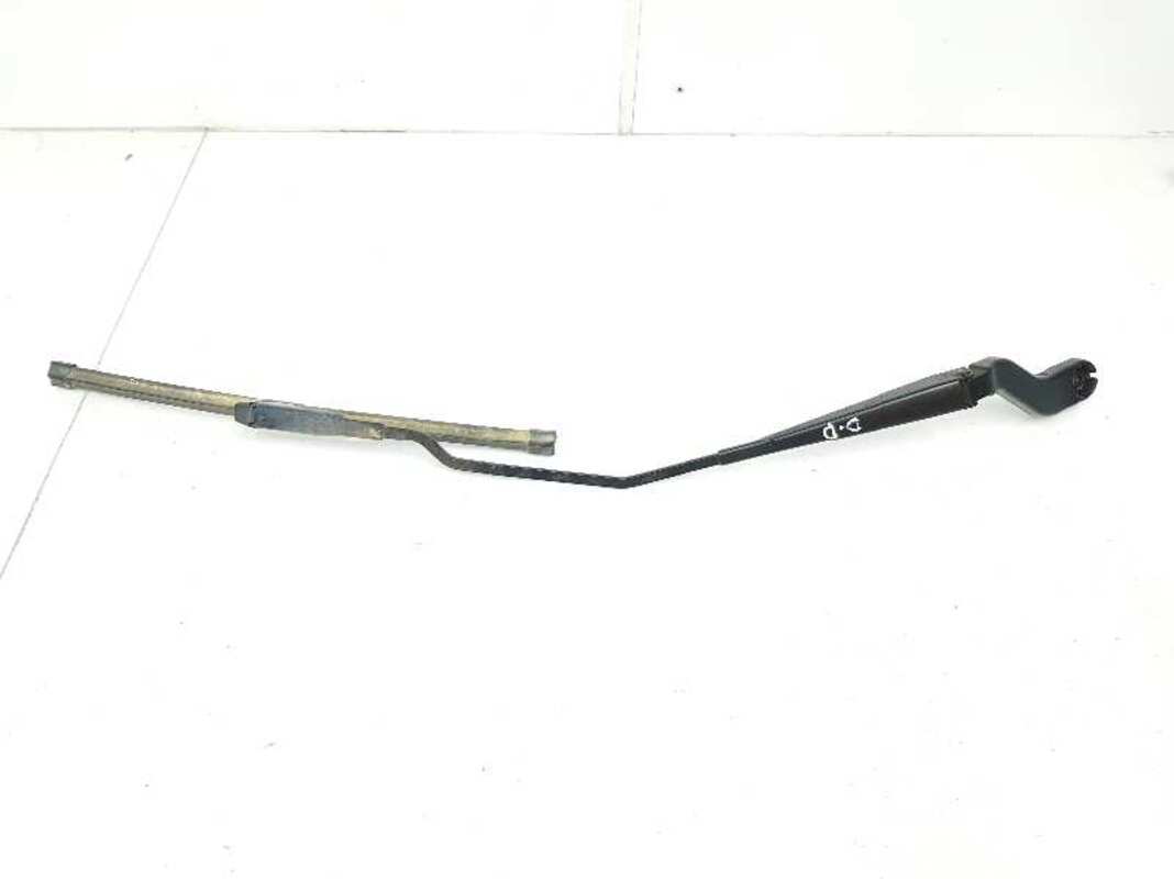 Braccio tergicristallo anteriore destro FORD ECOSPORT 1.5 TDCI  - 1