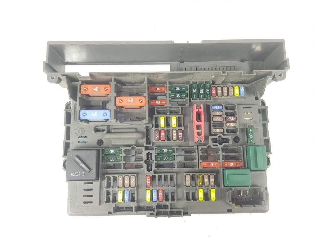 Boitier servitude moteur (BSM) BMW SERIE 3 TOURING E91 330XD  - 1