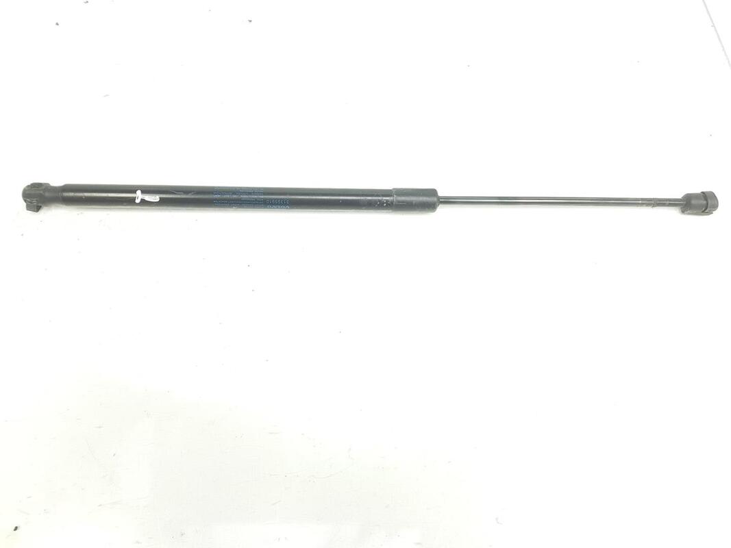 Verin de coffre VOLVO V60 FAMILIAR KINETIC  - 1