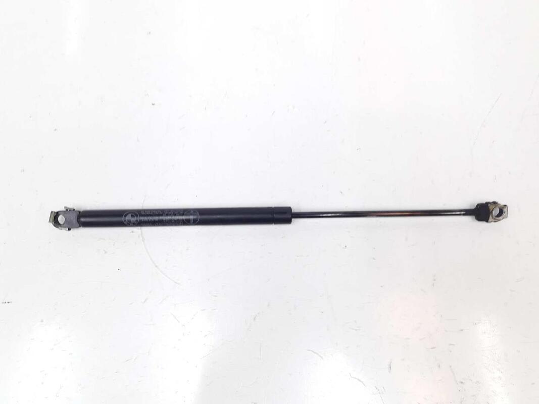 Verin de capot BMW SERIE 3 BERLINA E36 318I  - 1