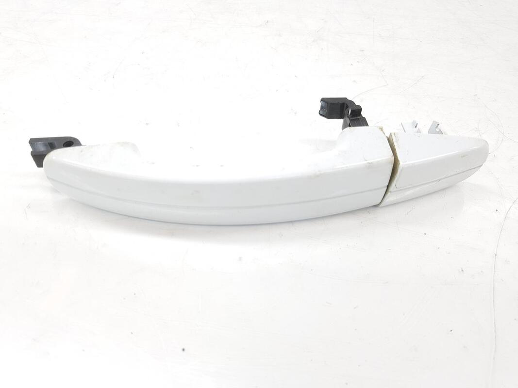 Maniglia portiera anteriore destra FORD KUGA 2.0 TDCI  - 1