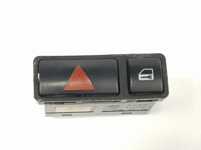 Bouton de warning BMW SERIE 3 COUPE 1.9 Essence - 1