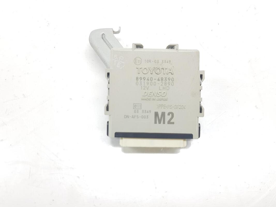 Module électronique LEXUS RX GGL1GYL1 450H Essence - 1