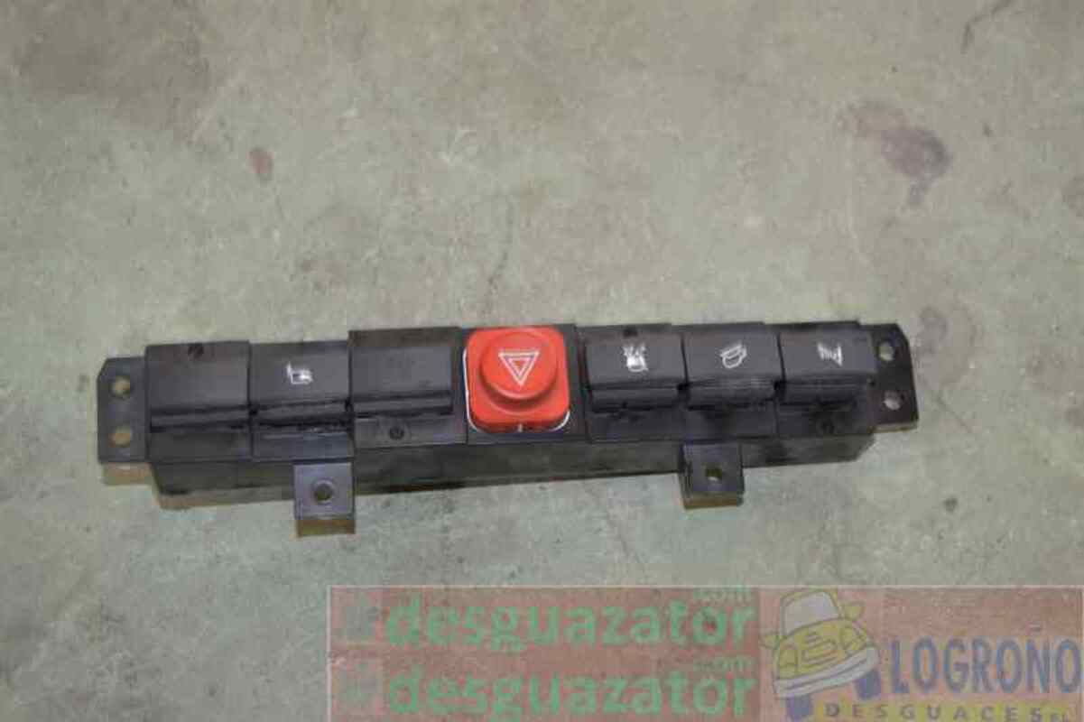 Bouton de warning OPEL ANTARA 2.0 CDTI  - 1