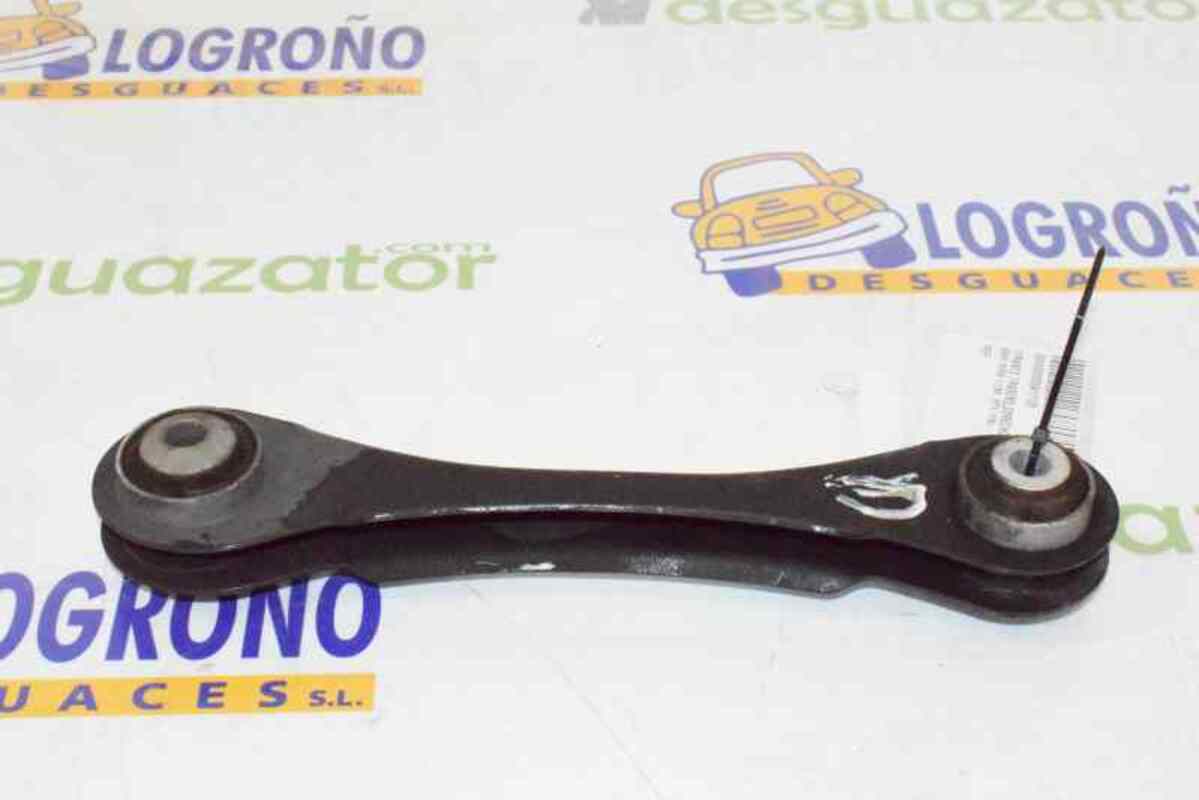 Triangolo inferiore posteriore destro BMW SERIE 1 LIM. 2.0 TURBODIESEL  - 1