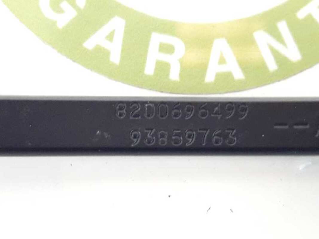 Braccio tergicristallo anteriore destro OPEL VIVARO FURGON/COMBI 2.0 16V CDTI  - 1