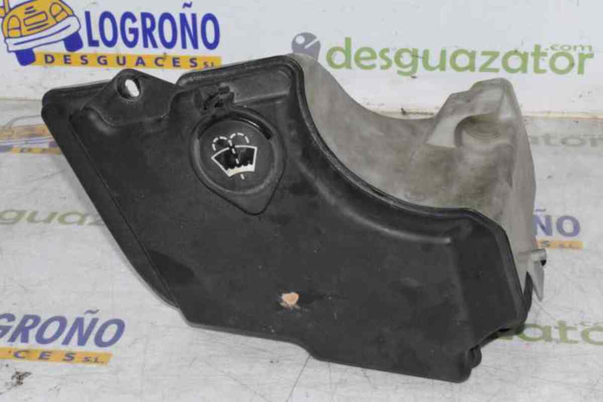 Vase de lave glace BMW SERIE 3 COMPACTO E46 320TD  - 1