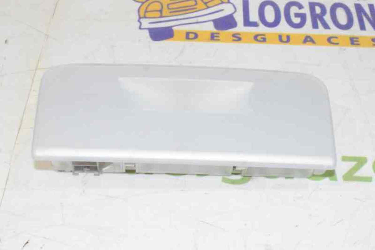 Eclairage de plafonnier BMW SERIE 1 BERLINA 2.0 16V D  - 1