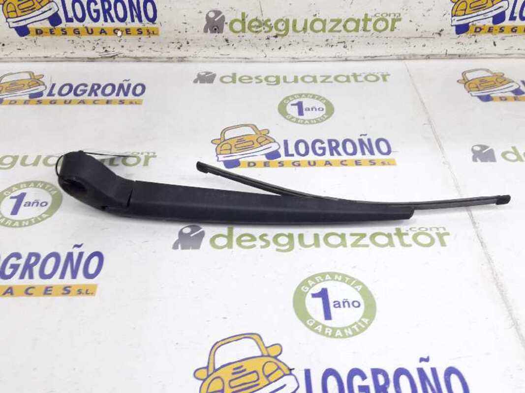 Braccio tergicristallo posteriore VOLVO XC70 2.4 D  - 1