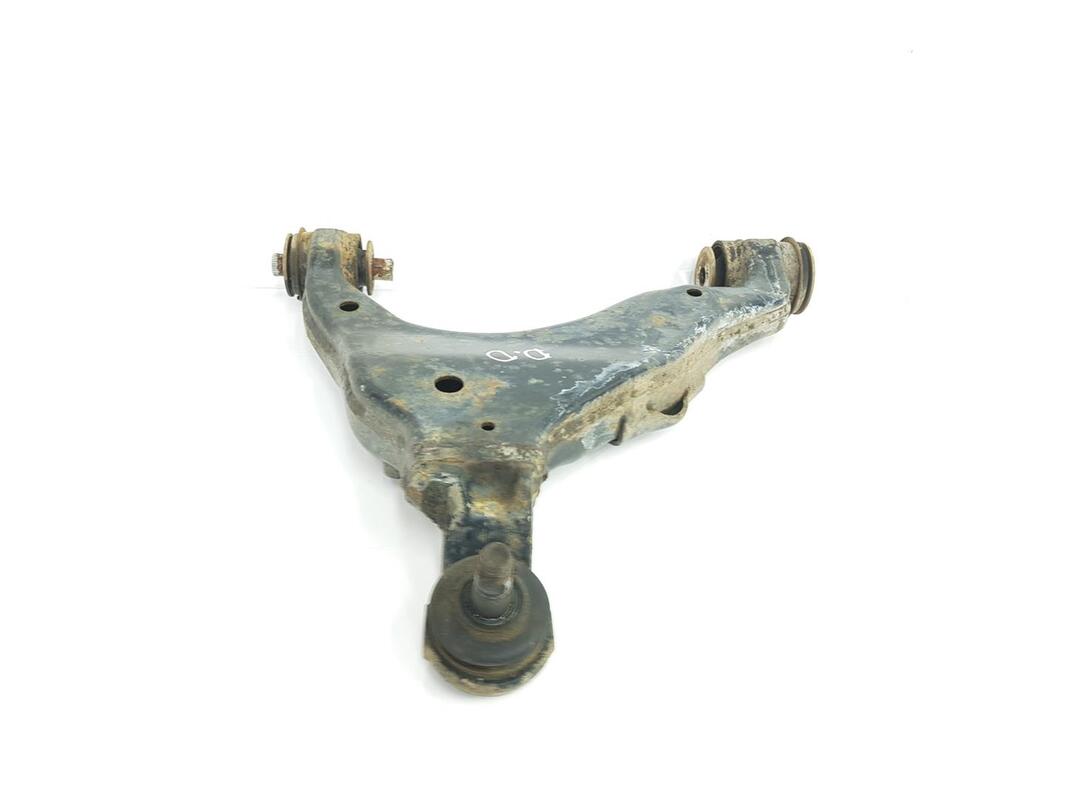 Triangolo superiore anteriore sinistro TOYOTA LAND CRUISER J12 3.0 D-4D GX  - 1