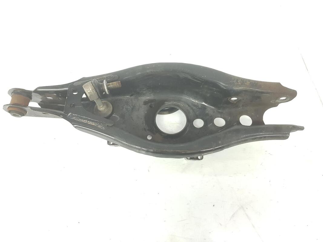 Triangolo inferiore posteriore sinistro TOYOTA AVENSIS CROSS SPORT 2.0 D-4D  - 1