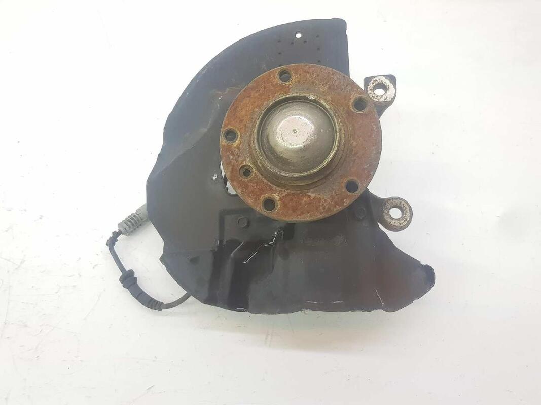 Fusee avant gauche BMW SERIE 3 CABRIO 2.5 24V Essence - 1