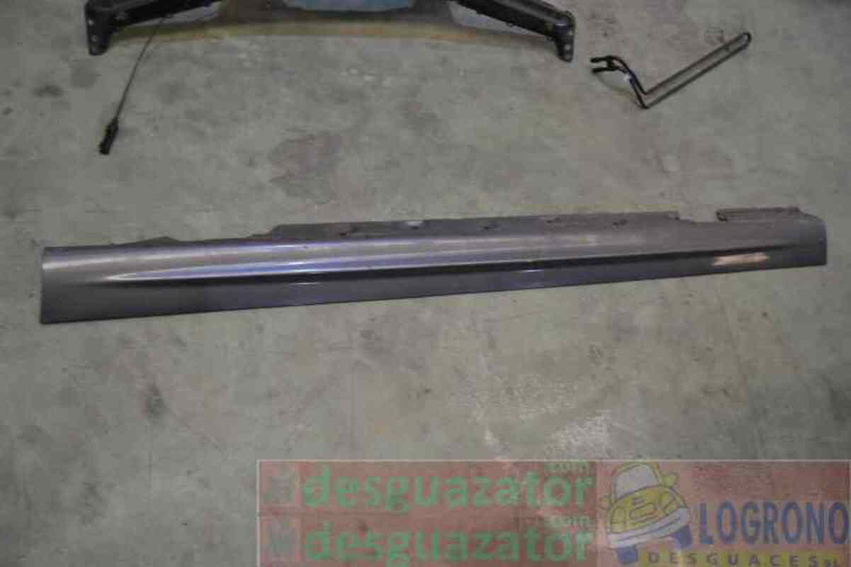 Pedane laterali BMW SERIE 3 BERLINA 2.0 16V D  - 1