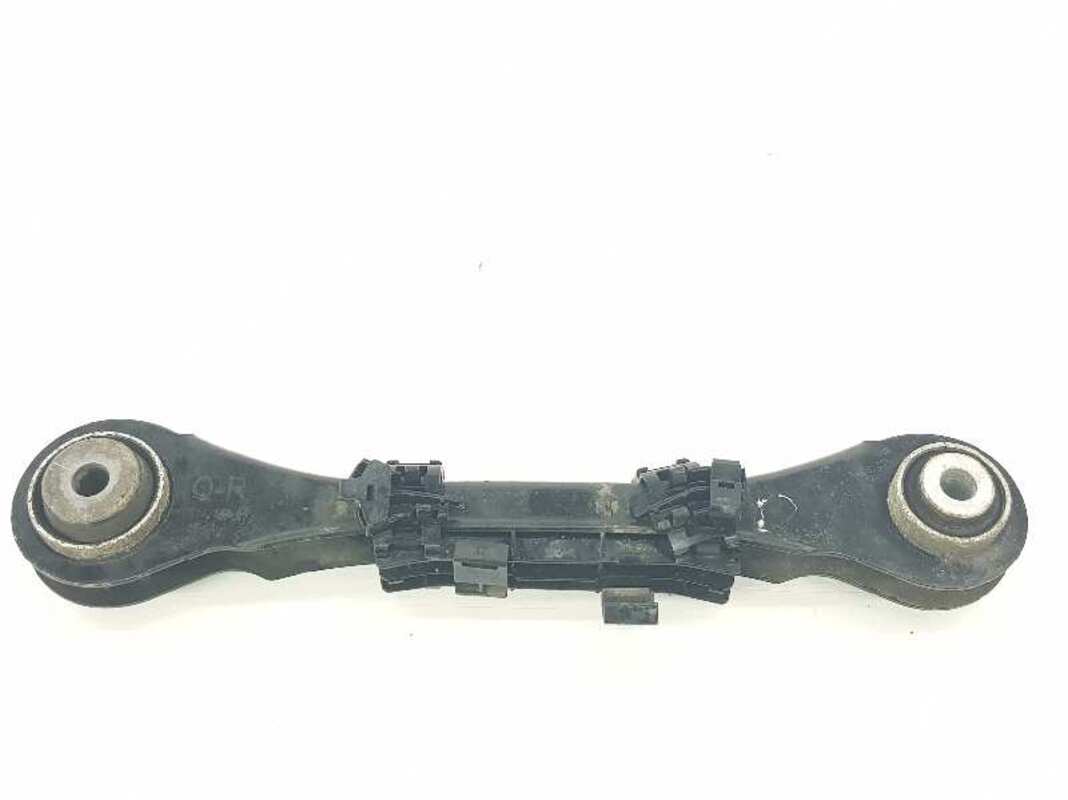 Triangolo inferiore posteriore destro BMW SERIE 3 TOURING 2.0 TURBODIESEL  - 1