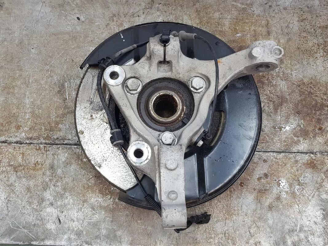 Fusee avant gauche OPEL INSIGNIA BERLINA 2.0 16V CDTI  - 1