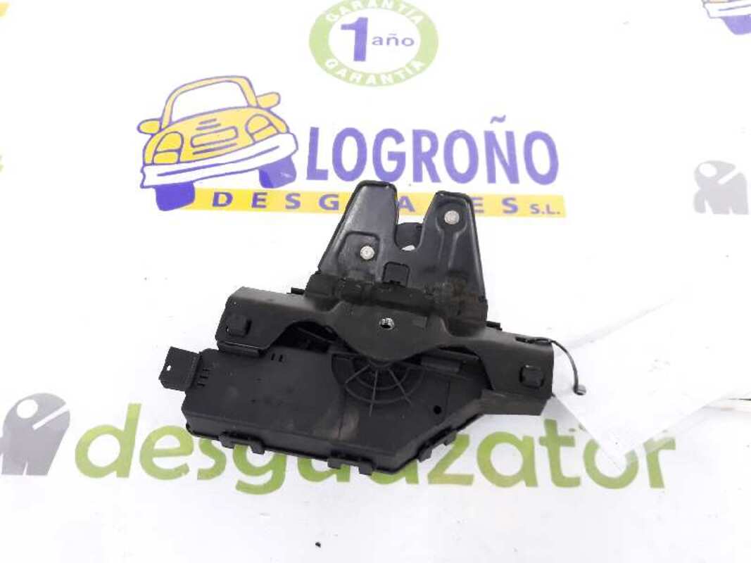 Serrure de coffre BMW SERIE 3 COUPE 1.9 Essence - 1