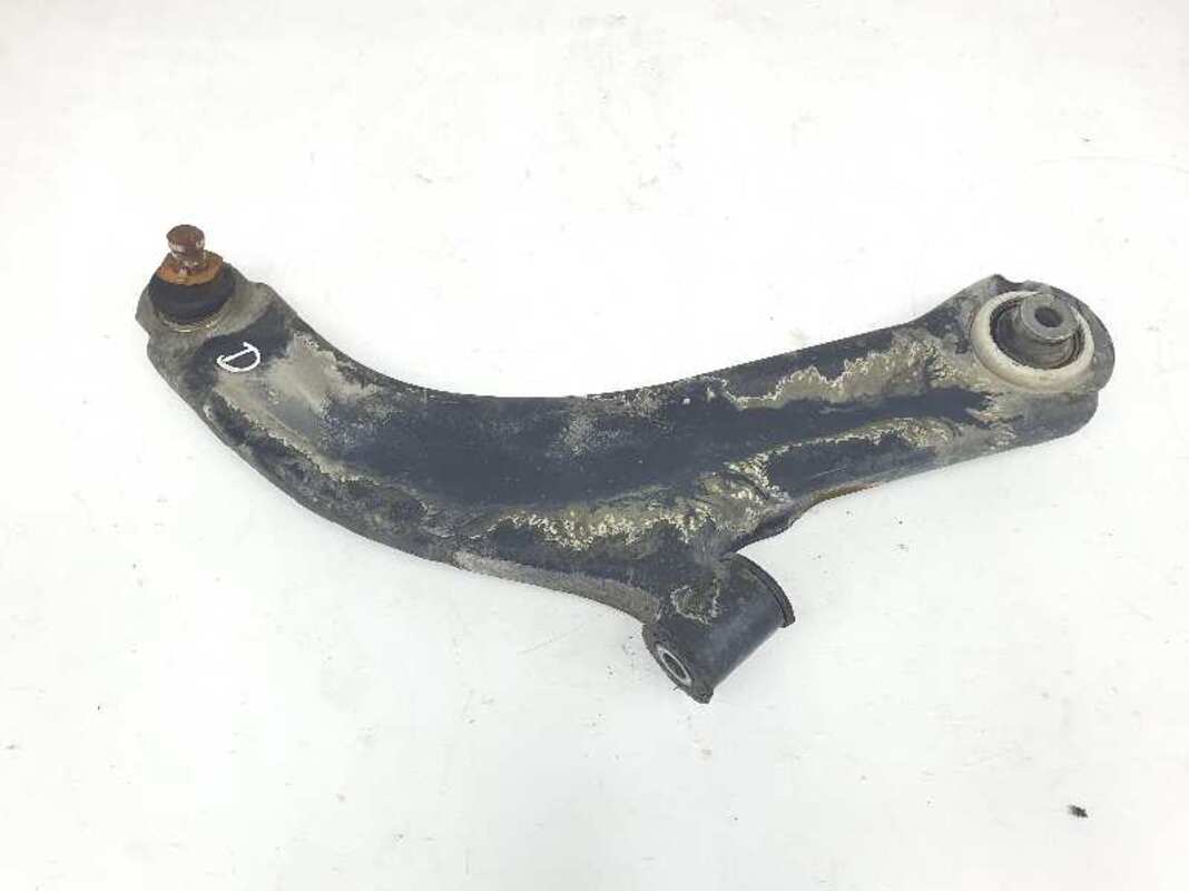 Triangolo superiore anteriore destro RENAULT CLIO III 1.2 16V Gasolina - 1