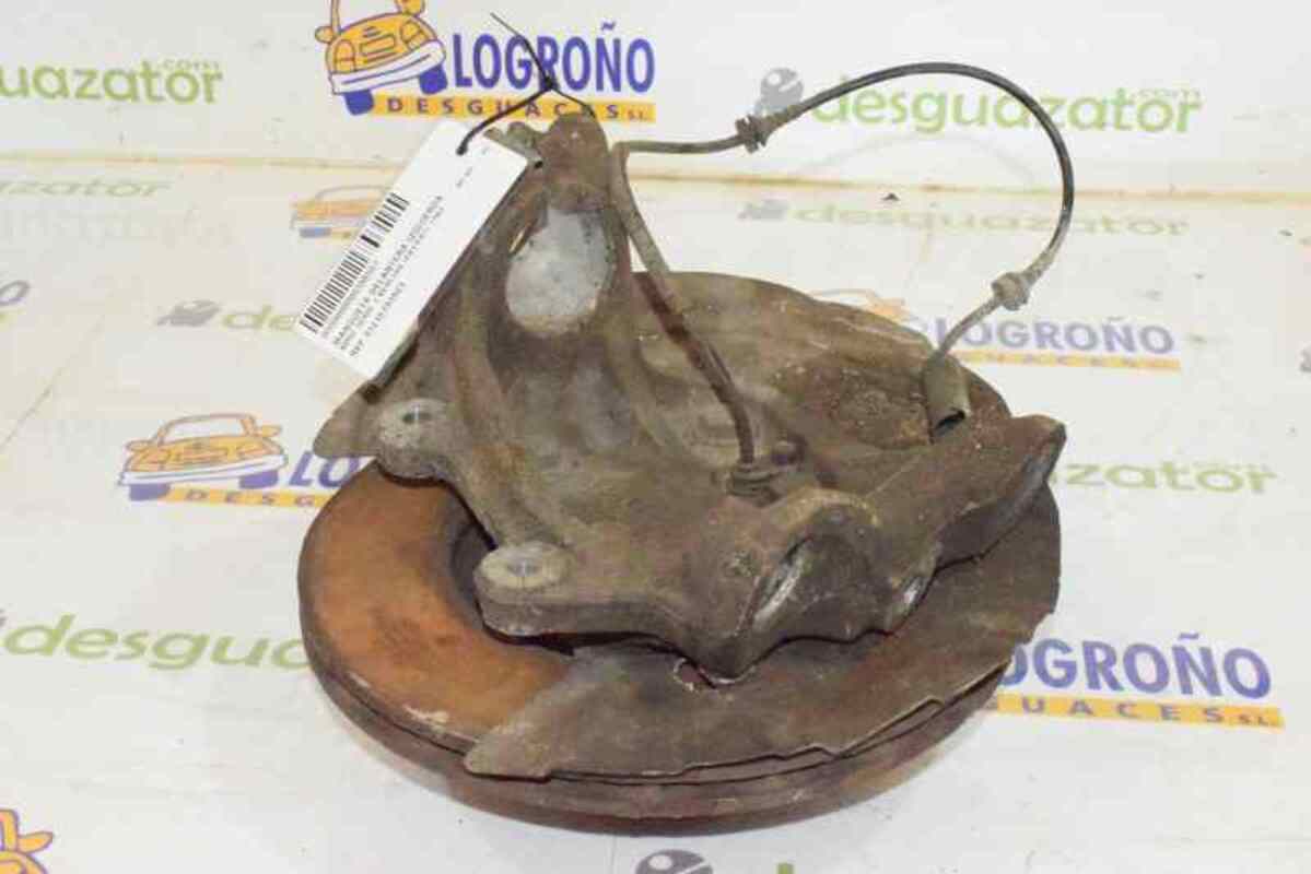 Fusee avant gauche BMW SERIE 1 BERLINA E81E87 118D  - 1