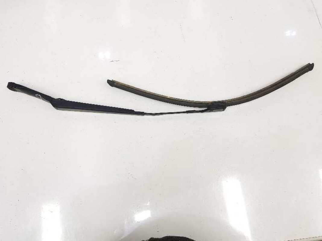Braccio tergicristallo anteriore destro OPEL ASTRA J LIM. 1.7 16V CDTI  - 1