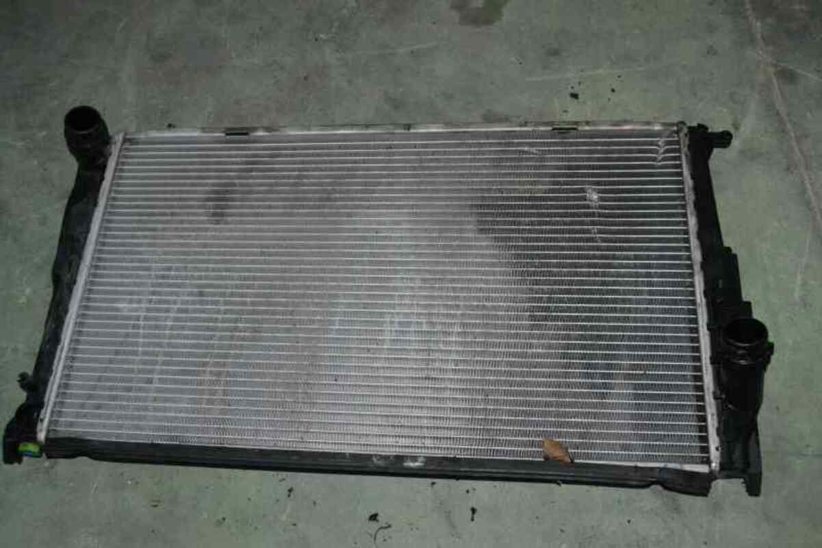 Radiateur eau BMW SERIE 1 BERLINA E81E87 118D  - 1