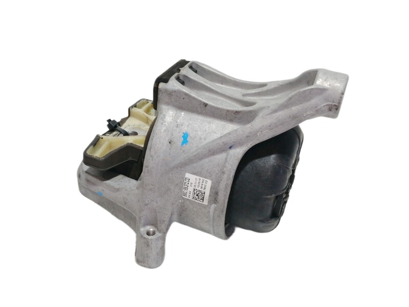 Support moteur droit AUDI A4 BERLINA (8W2) advanced edition Essence - 1