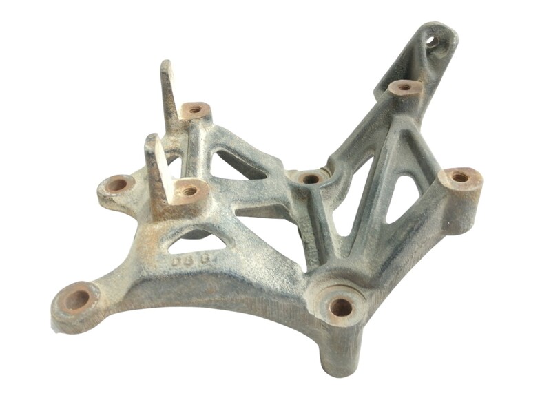 Support moteur MITSUBISHI SPACE WAGON (N30/N40) 2000 GLX Diesel Diesel - 1