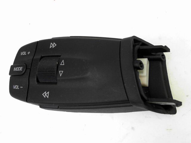Commande autoradio SEAT IBIZA Diesel - 1