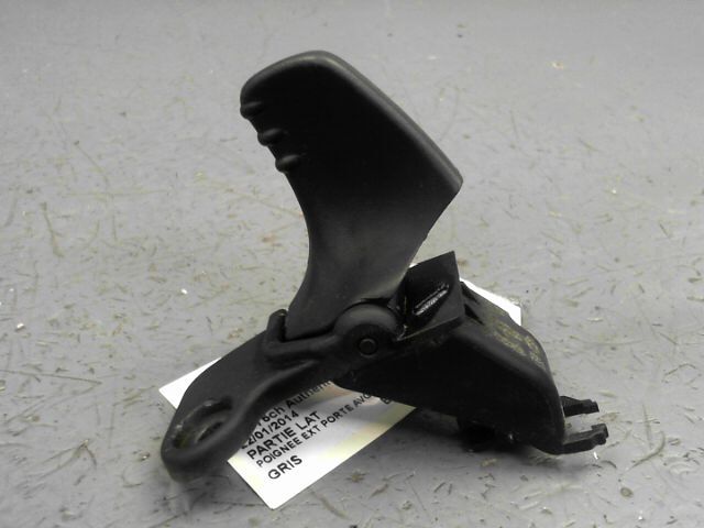 Poignee porte avant gauche RENAULT TWINGO 1.2i 75ch Authentique Essence - 1