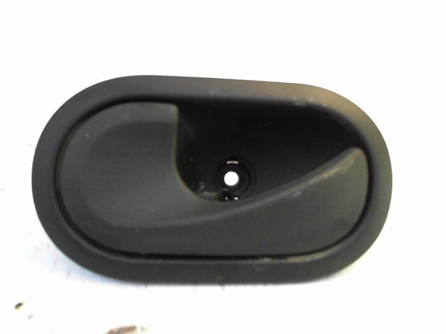 Poignee interieur arriere gauche RENAULT TWINGO Essence - 1