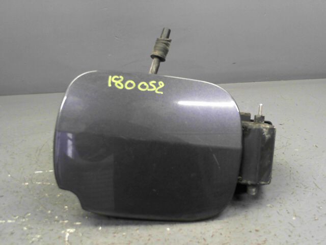 Trappe d'essence RENAULT CLIO 1.5 DCi 85ch Confort Dynamique Diesel - 1