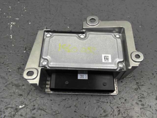 Calculateur RENAULT CLIO 1.5 DCi 85ch Confort Dynamique Diesel - 1