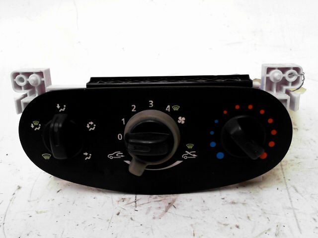 Commande chauffage DACIA SANDERO  - 1