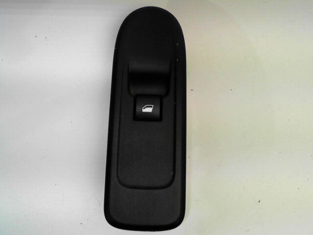 Interrupteur de leve vitre avant droit CITROEN C3 Diesel - 1