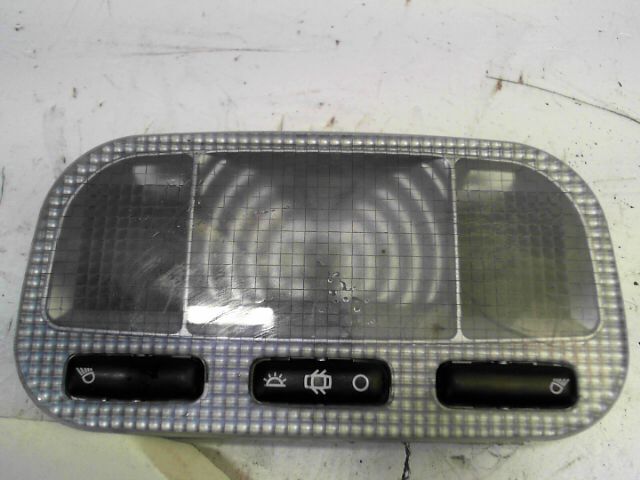 Eclairage de plafonnier CITROEN DS3 Diesel - 1