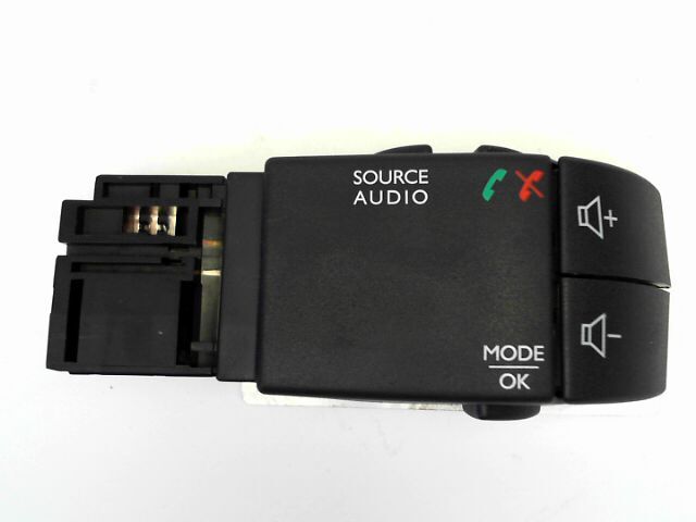 Commande autoradio RENAULT CLIO Diesel - 1