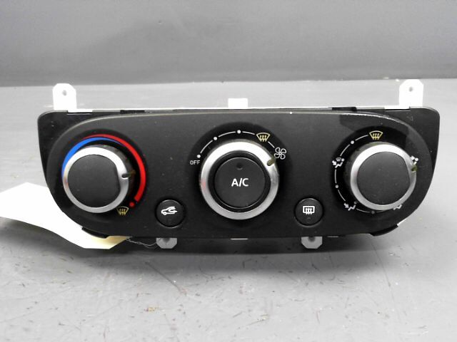 Commande chauffage RENAULT CLIO Diesel - 1