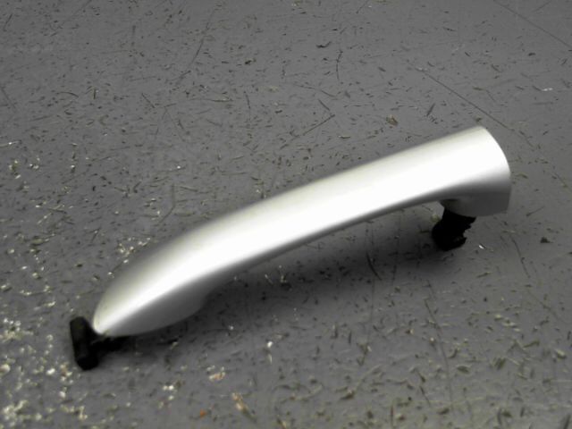 Poignee porte avant gauche MERCEDES CLASSE A A 200 Classic Essence - 1