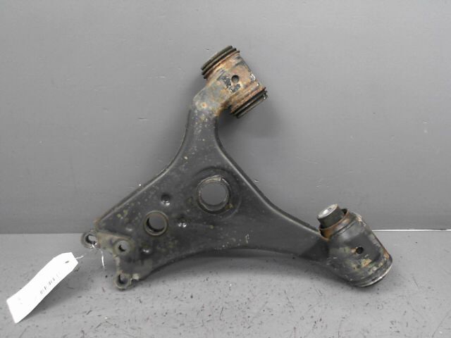 Triangle avant gauche MERCEDES CLASSE A A 200 Classic Essence - 1