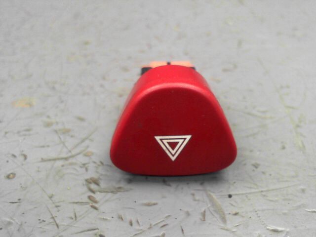 Bouton de warning C2 1L6HDI Diesel - 1