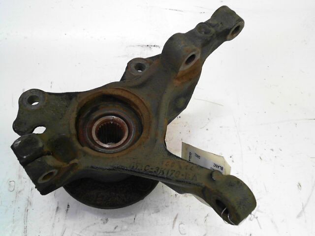 Fusee avant droit FORD FIESTA Diesel - 1