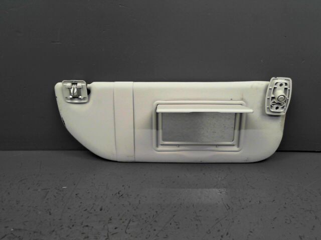 Pare soleil droit CITROEN C3 1.2 PureTech 82ch Confort Essence - 1