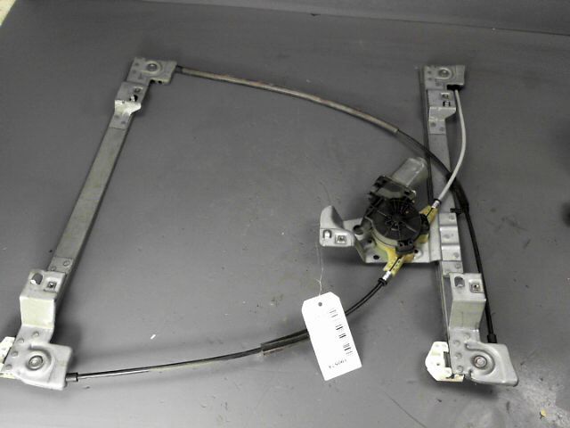 Mecanisme de leve vitre electrique avant droit RENAULT KANGOO 1.5 dCi 85ch Confort Diesel - 1