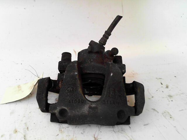 Etrier avant gauche (freinage) RENAULT CLIO Diesel - 1