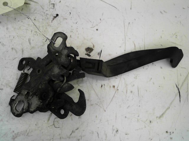 Serrure de capot CITROEN C4 1.6 HDi 110ch FAP Confort Diesel - 1
