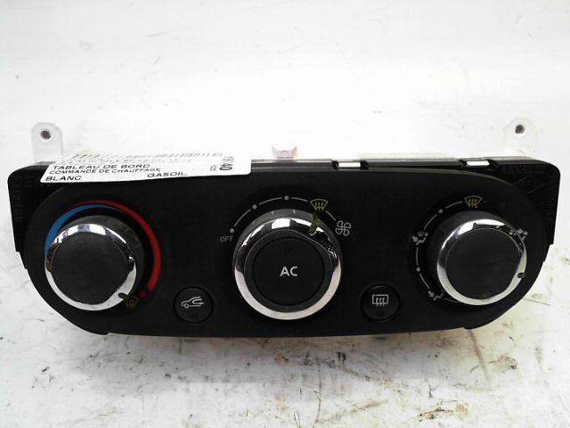 Commande chauffage RENAULT CLIO Diesel - 1