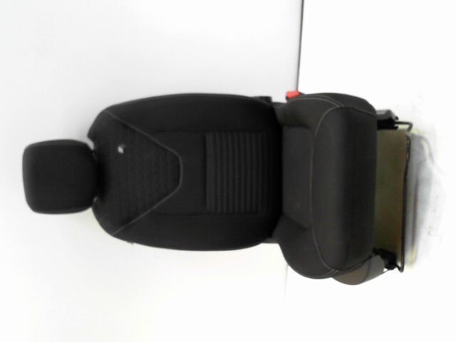 Siege avant droit RENAULT CLIO 1.2i 16v 75ch Euro Life Essence - 1