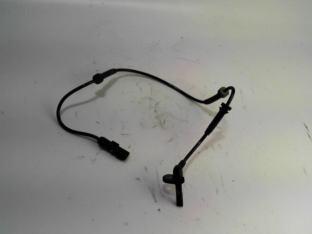 Capteur ABS avant gauche RENAULT CLIO 1.2i 16v 75ch Euro Life Essence - 1