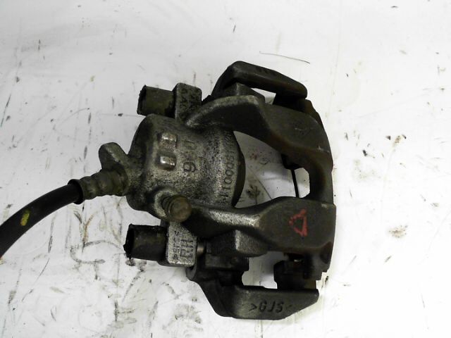 Etrier avant droit (freinage) DACIA SANDERO 0.9 Tce 90ch Stepway Prestige Essence - 1