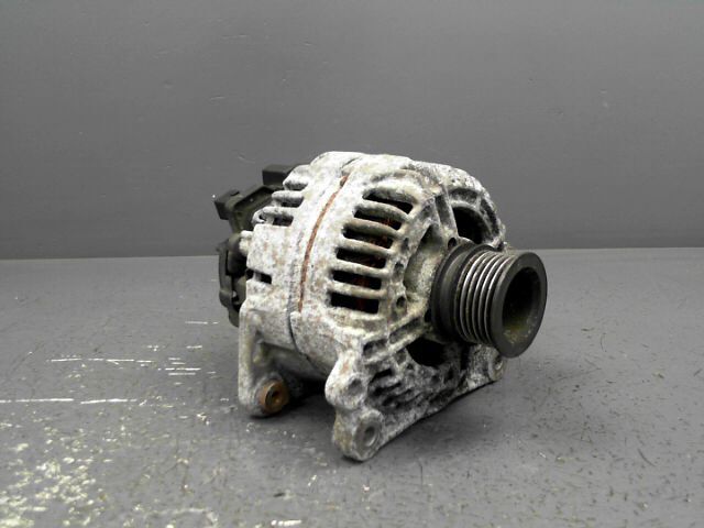 Alternateur VOLKSWAGEN GOLF Confort 1.4 75ch Essence - 1