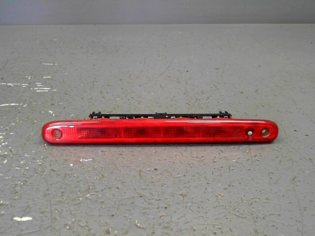 Feu arriere stop central CITROEN C1 1.0i Airdream Confort Essence - 1
